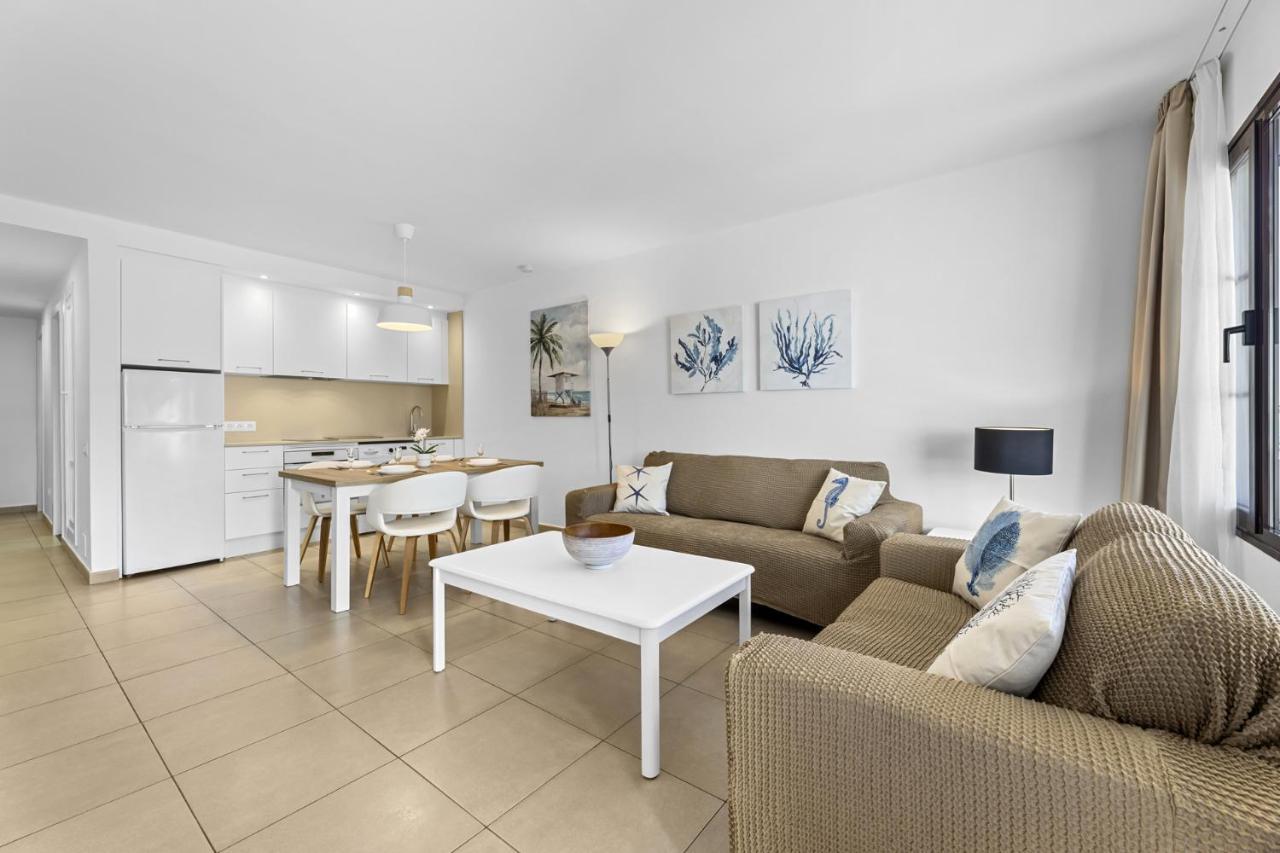 Casahost Bastian Boutique I Seaview Leilighet Costa Teguise Eksteriør bilde