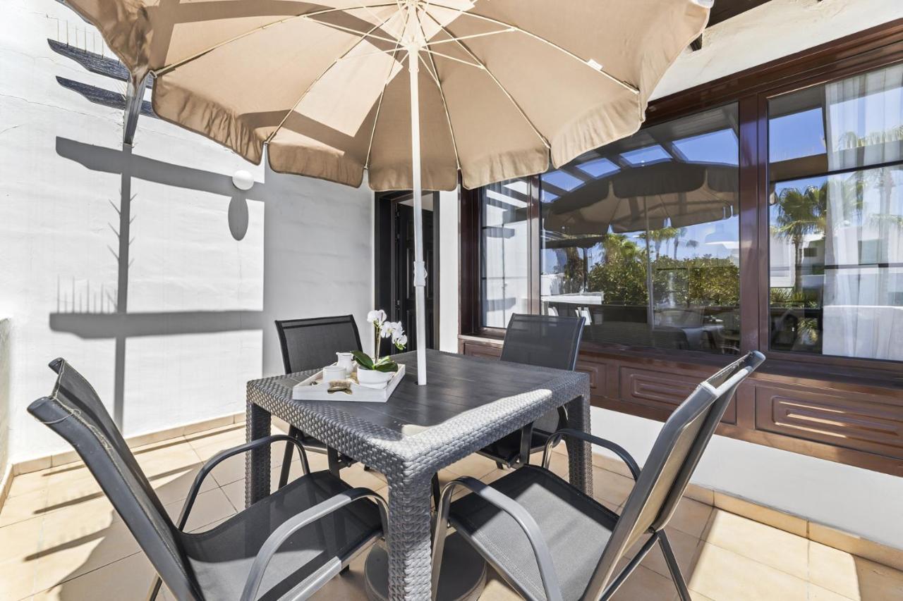 Casahost Bastian Boutique I Seaview Leilighet Costa Teguise Eksteriør bilde